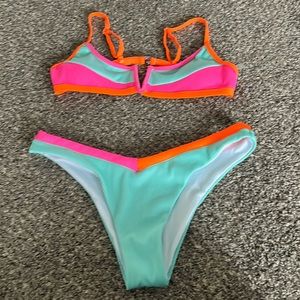NWOT Neon green, orange and pink Bikini Set L